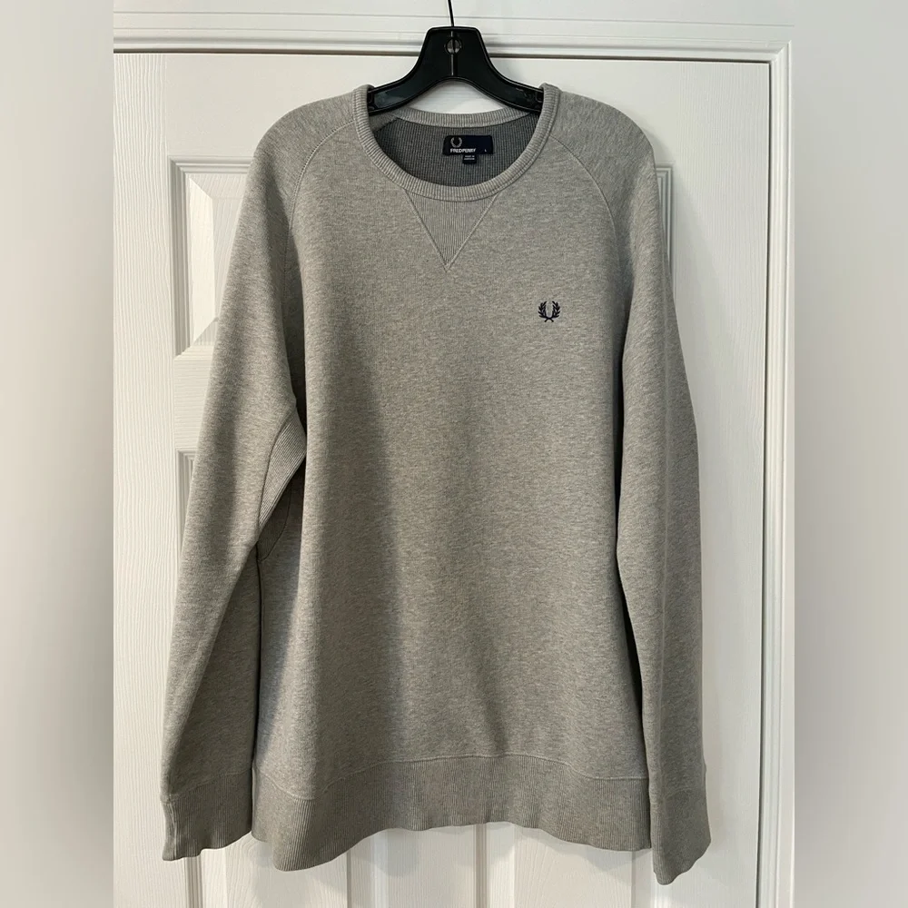 Fred Perry Classic Crewneck Jumper Sweater Light Gray Large - Picture 2 of 3